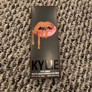 Kylie lip kit candy k